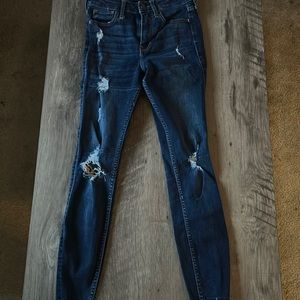 Brand:  Hollister.   Color:  blue.   Size:  w23. L26